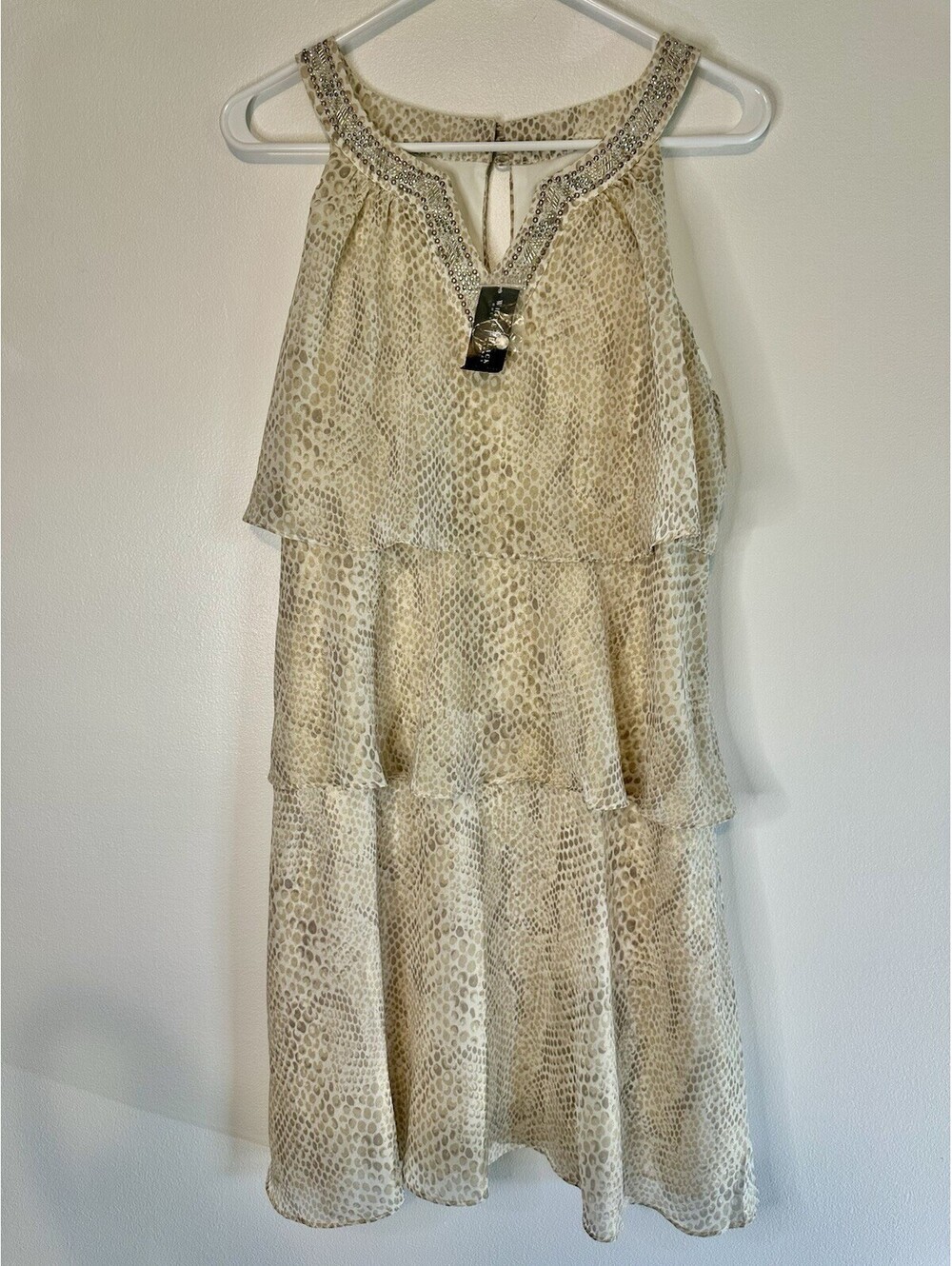 NWT White House Black Market Tiered Shift Dress Size 10 Cream Embellished NEW